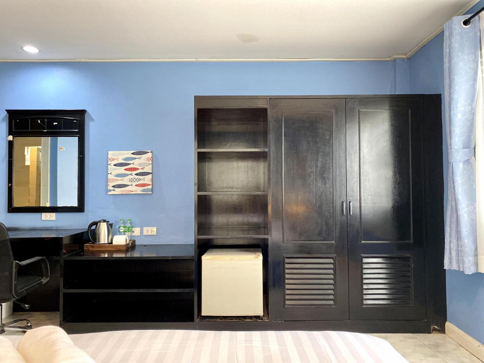 Beachwalk Minotel Patong Eksteriør billede